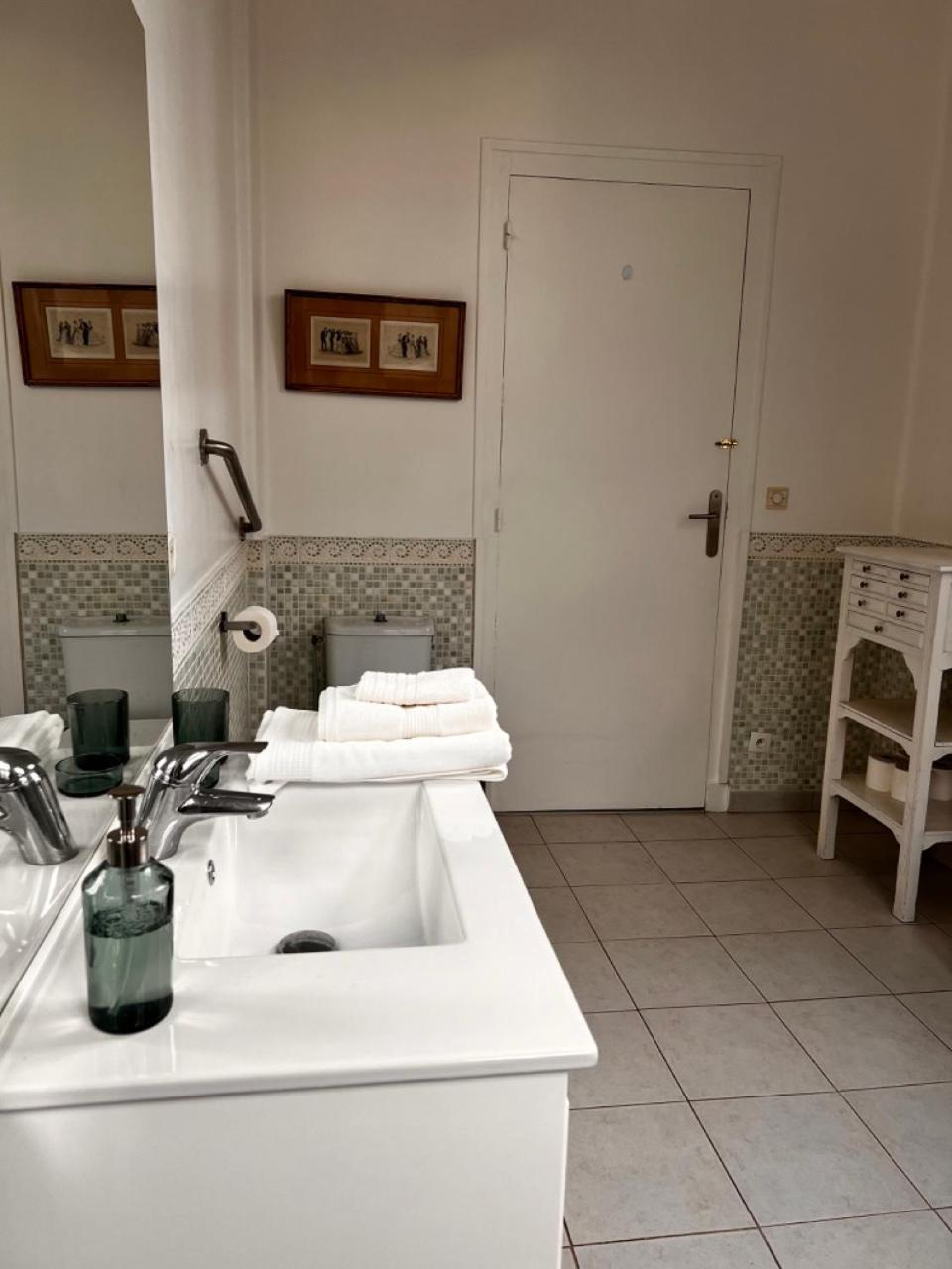 Le Manoir De La Cane Montfort-sur-Meu Luaran gambar